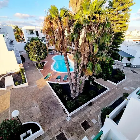 Malvasia Lanzarote * كوستا تاغيسي